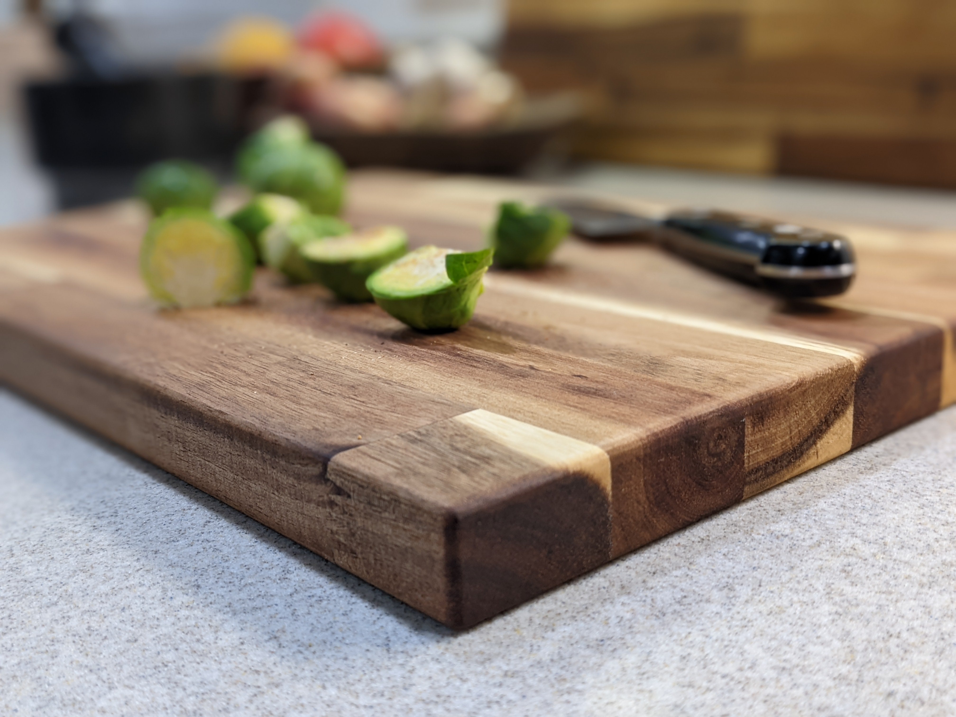 What is the best wood for a cutting board?